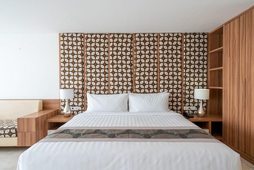 Hotel The Capital And Seminyak